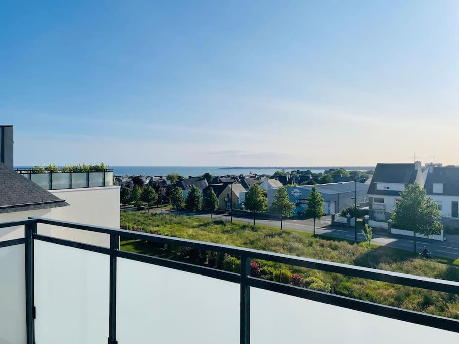 Appartement Lumineux Et Spacieux, Terrasse Et Parking Prive Конкарно Екстериор снимка