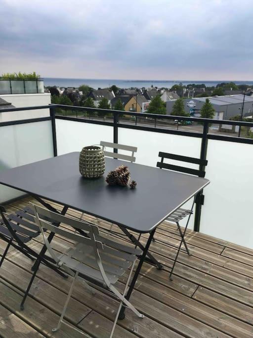 Appartement Lumineux Et Spacieux, Terrasse Et Parking Prive Конкарно Екстериор снимка